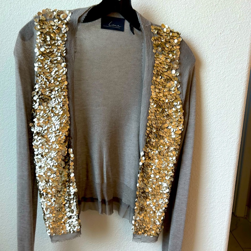 Line gold sequin XS cardigan sweater